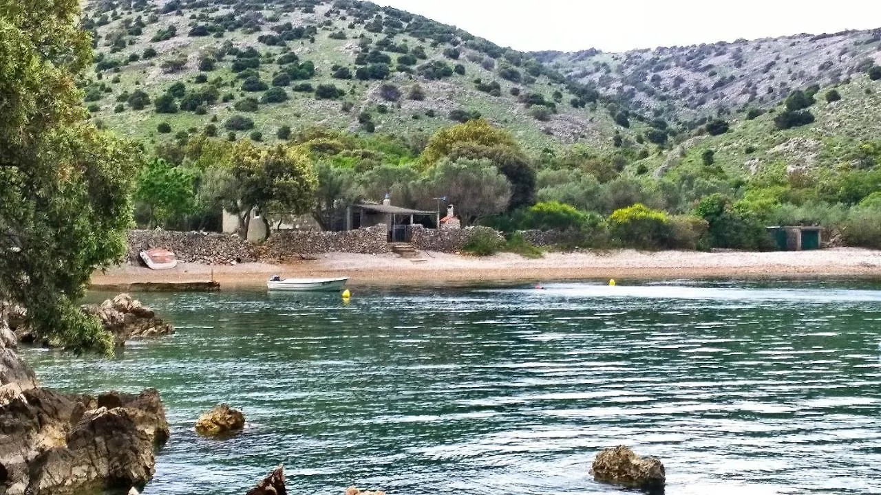 Heaven On Earth Ustrine